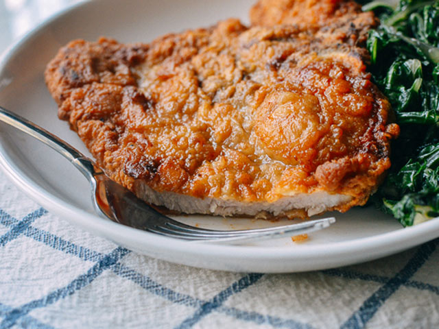 Thịt heo tẩm bột chiên đầy hấp dẫn - 4