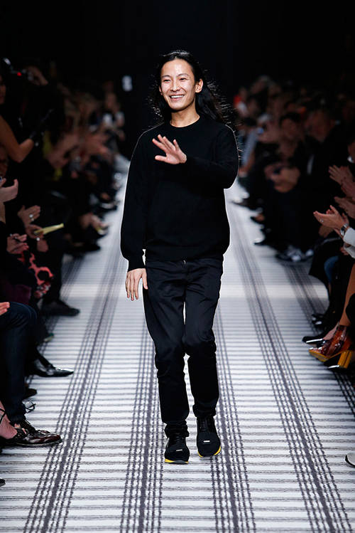 Alexander Wang bất ngờ rời khỏi "ngôi vương" ở Balenciaga - 6