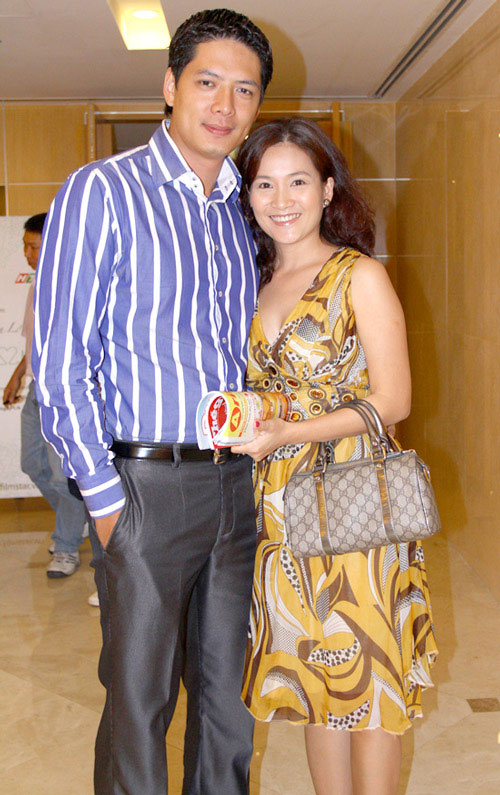 Những cô vợ quyến rũ hơn người của sao nam Việt (P2) - 19