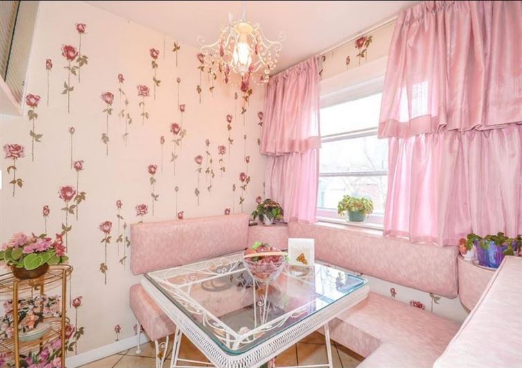 Choáng với nhà cổ 72 năm khác biệt trong và ngoài - 7