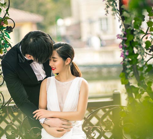 Đau khổ vì đang yêu bạn trai làm cô khác có bầu - 1