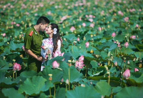 Chuyện tình lãng mạn của chàng công an si tình - 5