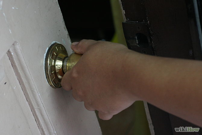 Mẹ dùng dầu oliu đánh cho nhà sáng bóng - 9