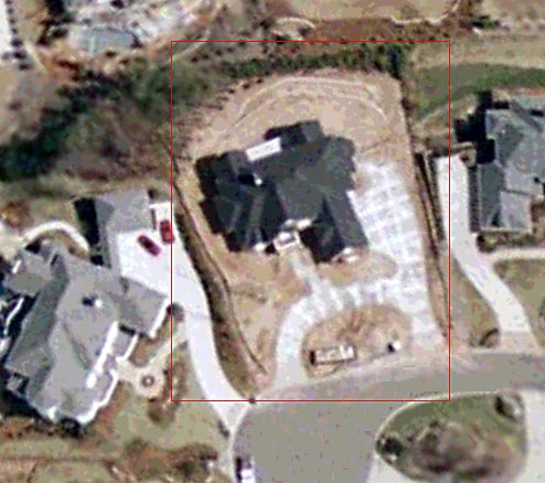 Không gian kỉ niệm của mẹ con Whitney Houston lúc sinh thời - 12