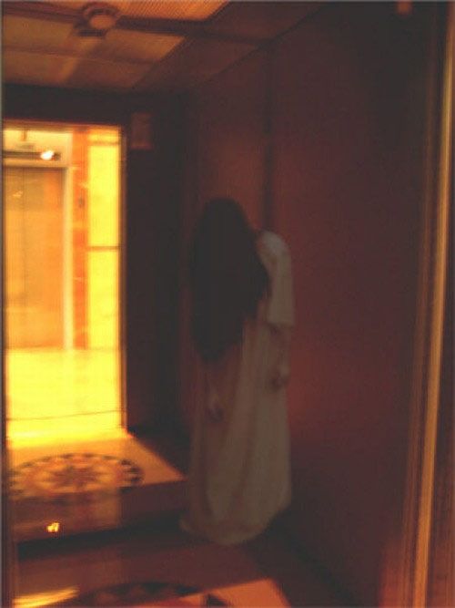 Những bức ảnh ma nổi tiếng tại châu Á, Tin tức trong ngày, anh ma, chuyen la, chuyen la co that ve ma, chuyen la the gioi