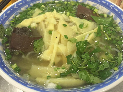 Hàng bún gỏi vịt có tuổi đời hơn 20 năm ở Sài Gòn - 8