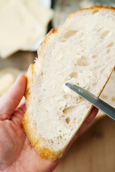 Bữa sáng 10 phút bánh mì kẹp cá ngừ - 5