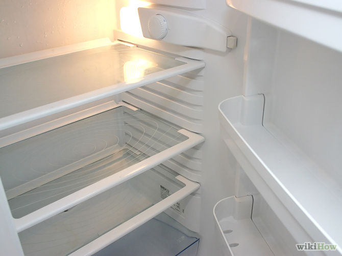 Cách khử mùi hôi tanh trong tủ lạnh do đựng cá - 3