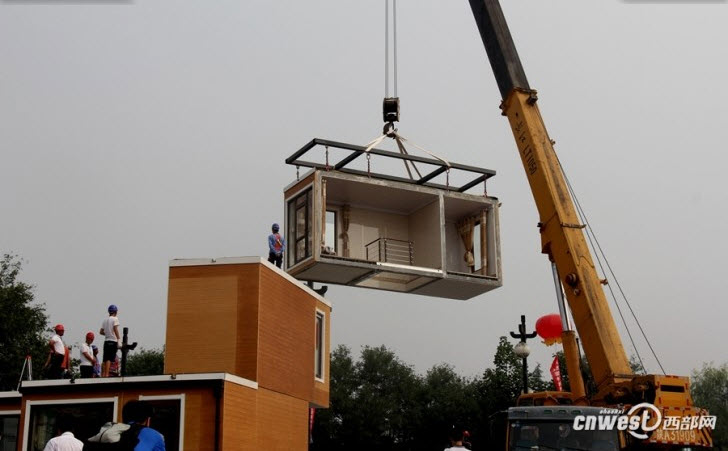 Choáng váng biệt thự hai tầng xây trong 3 tiếng tại Trung Quốc - 2