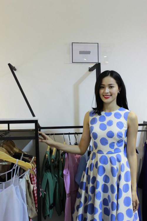 "Phạm Băng Băng" phiên bản Việt đắt show sự kiện - 2