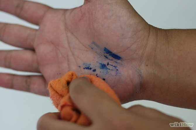 Mẹ dùng dầu oliu đánh cho nhà sáng bóng - 2