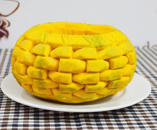 Tỉa quả bí thành bát đựng canh đẹp mắt - 13