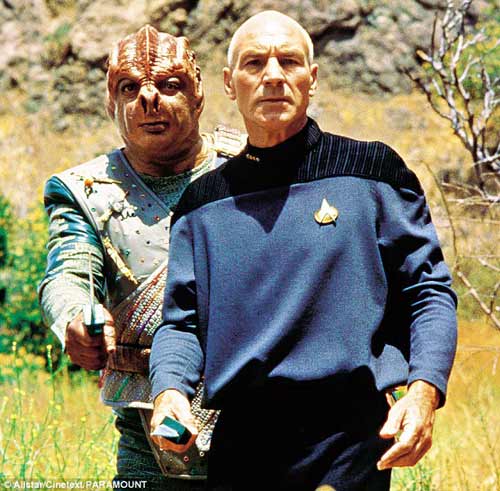 Ngưỡng mộ cuộc hôn nhân của tài tử điện ảnh hơn vợ 40 tuổi - 2