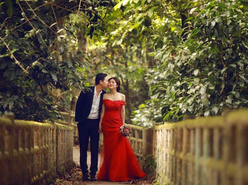 Cặp đôi chụp ảnh cưới tại nơi lần đầu gặp nhau - 8