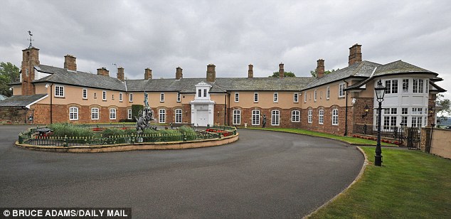 Gia sản của nữ đại gia chỉ cho chồng tiêu 350.000 đồng/ngày - 13