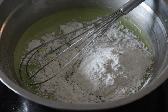 Bánh chiffon lá dứa mềm ngon thơm nức - 5