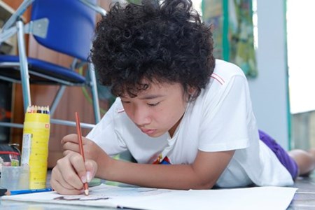 Thăm phòng trọ nhỏ của “Doraemon tóc xù” Hoàng Anh - 11