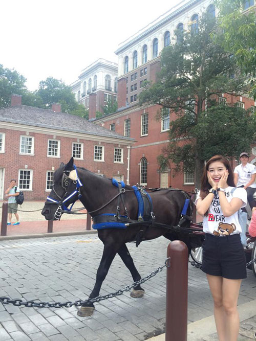 Ảnh mặt mộc của Á hậu Huyền My gây tranh cãi - 17