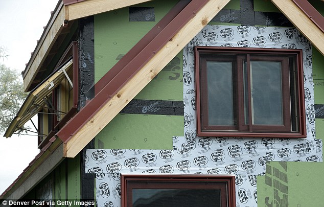 Cô gái trẻ từ bỏ mọi thứ chuyển về sống trong nhà 15m2 - 6