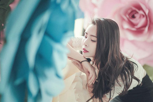 Quỳnh Nga duy trì bụng phẳng, da trắng bằng gym và yoga - 10