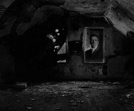 Ma ám Vén màn bí ẩn những khu vực trong Nhà Trắng bị “ma ám” nặng