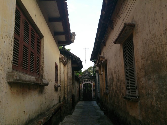 Lạnh lẽo làng biệt thự giữa lòng Hà Nội - 3