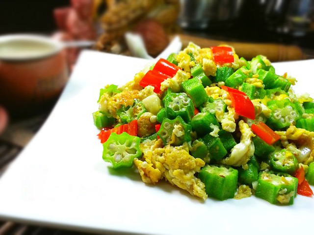 Đậu bắp xào trứng đơn giản, ngon cơm - 8