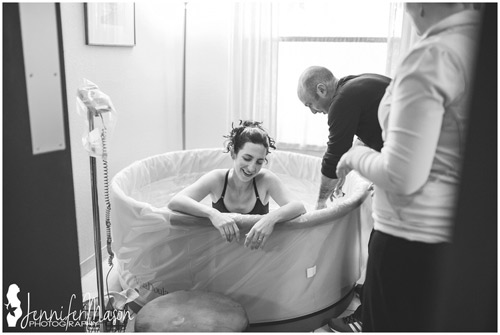 Ảnh chân thực về sự đau đớn của mẹ khi vượt cạn - 3