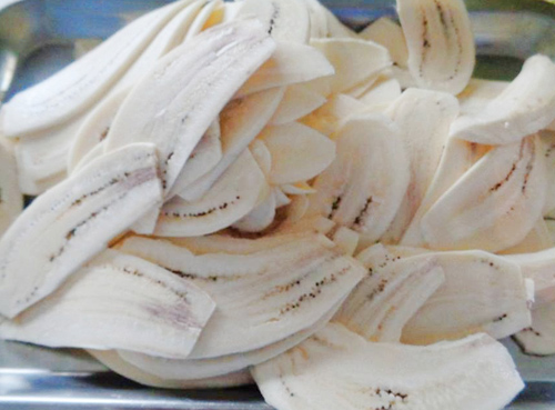 Làm chuối ngào đường ăn chơi cuối tuần - 3