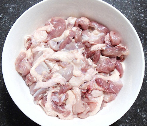 Thịt vịt xào sả ớt đậm đà, ngon cơm - 2