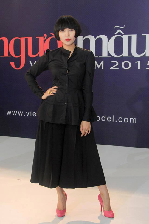 5 nhà thiết kế nữ Việt có vẻ đẹp - độc hơn người - 11