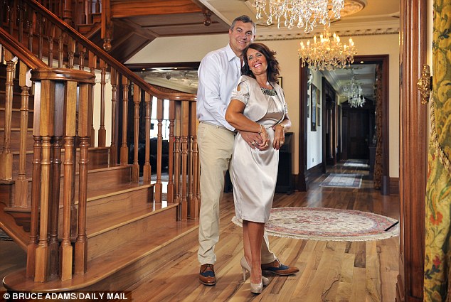 Gia sản của nữ đại gia chỉ cho chồng tiêu 350.000 đồng/ngày - 6