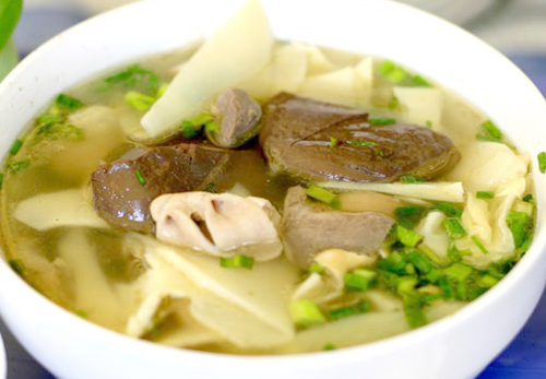 Mát trời đi ăn lẩu vịt om sấu khu Thành Công - 10