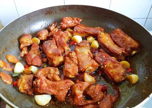 Sườn sốt tỏi cay nhìn là muốn ăn! - 8