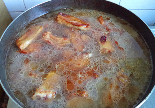 Sườn sốt tỏi cay nhìn là muốn ăn! - 6