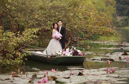 Cặp đôi chụp ảnh cưới tại nơi lần đầu gặp nhau - 11