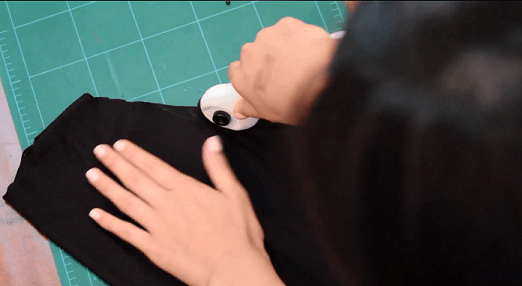 Chế áo hở eo cao cổ cho mùa thu quyến rũ - 11