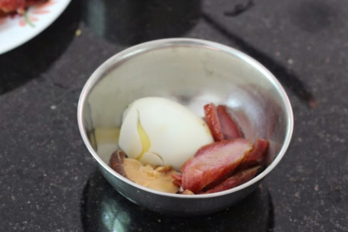 Xôi hấp trứng, xá xíu lạ miệng - 2