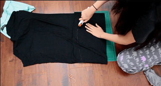 Chế áo hở eo cao cổ cho mùa thu quyến rũ - 5