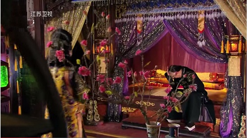 Nhà phong kiến hoành tráng của nam thần Lưu Khải Uy - 11