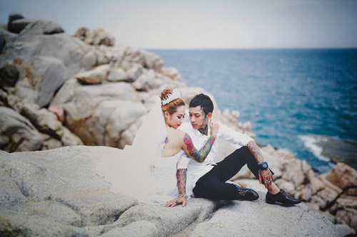 Bộ ảnh kỉ niệm 4 năm ngày cưới của cặp đôi xăm trổ - 9