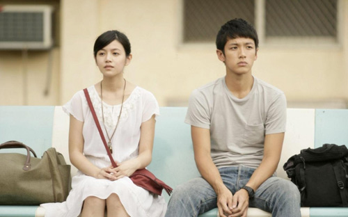 Những sai lầm của con gái khi tìm hiểu về người yêu cũ của chàng - 2