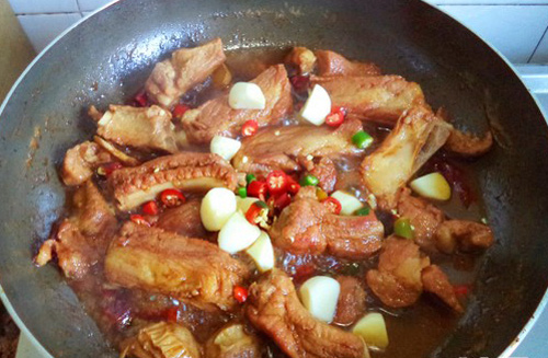 Sườn sốt tỏi cay nhìn là muốn ăn! - 7