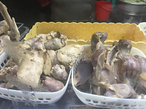 Hàng bún gỏi vịt có tuổi đời hơn 20 năm ở Sài Gòn - 3