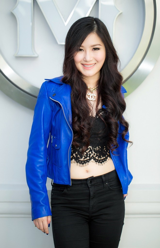 Sao Việt nghiện mặc sexy dù bụng mỡ, đùi to - 2