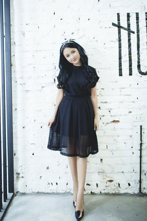 Vân Hugo sút cân không phanh vì quá tham việc - 2