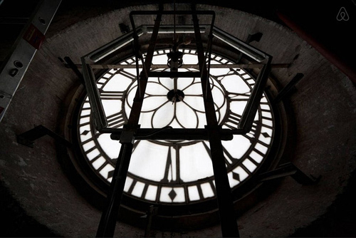 Choáng ngợp nhà sang trong tháp đồng hồ cổ trăm năm - 7