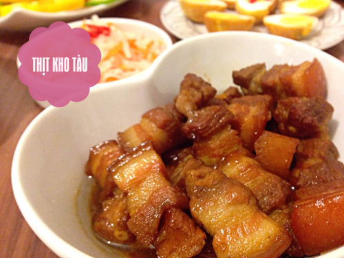 Bữa cơm gia đình hấp dẫn đầy màu sắc - 4