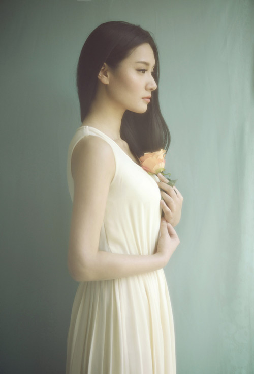 Chiếc nhẫn cưới chật tay - 1