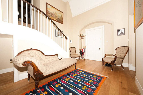 Choáng ngợp nhà sang trong tháp đồng hồ cổ trăm năm - 8